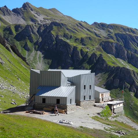 Saint-Rhemy-En-Bosses - RifugioFrassati